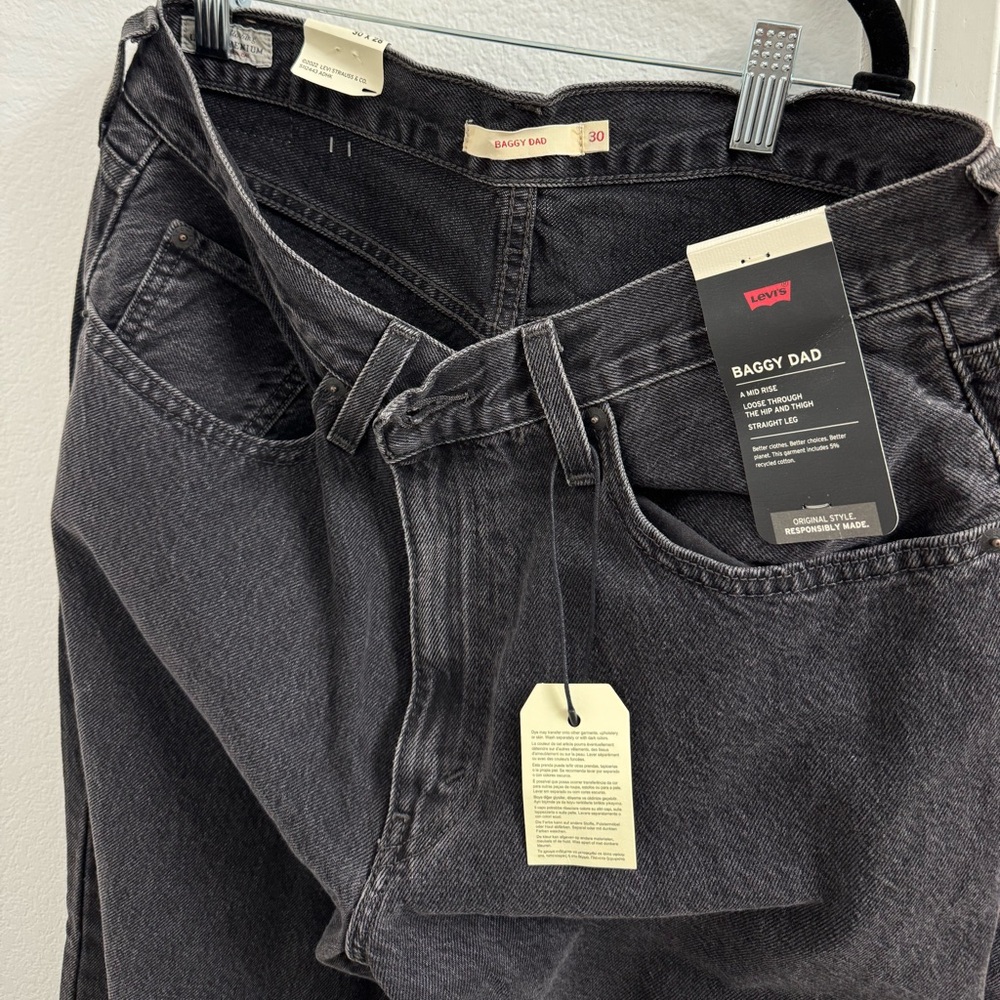 Levi baggy dad jeans